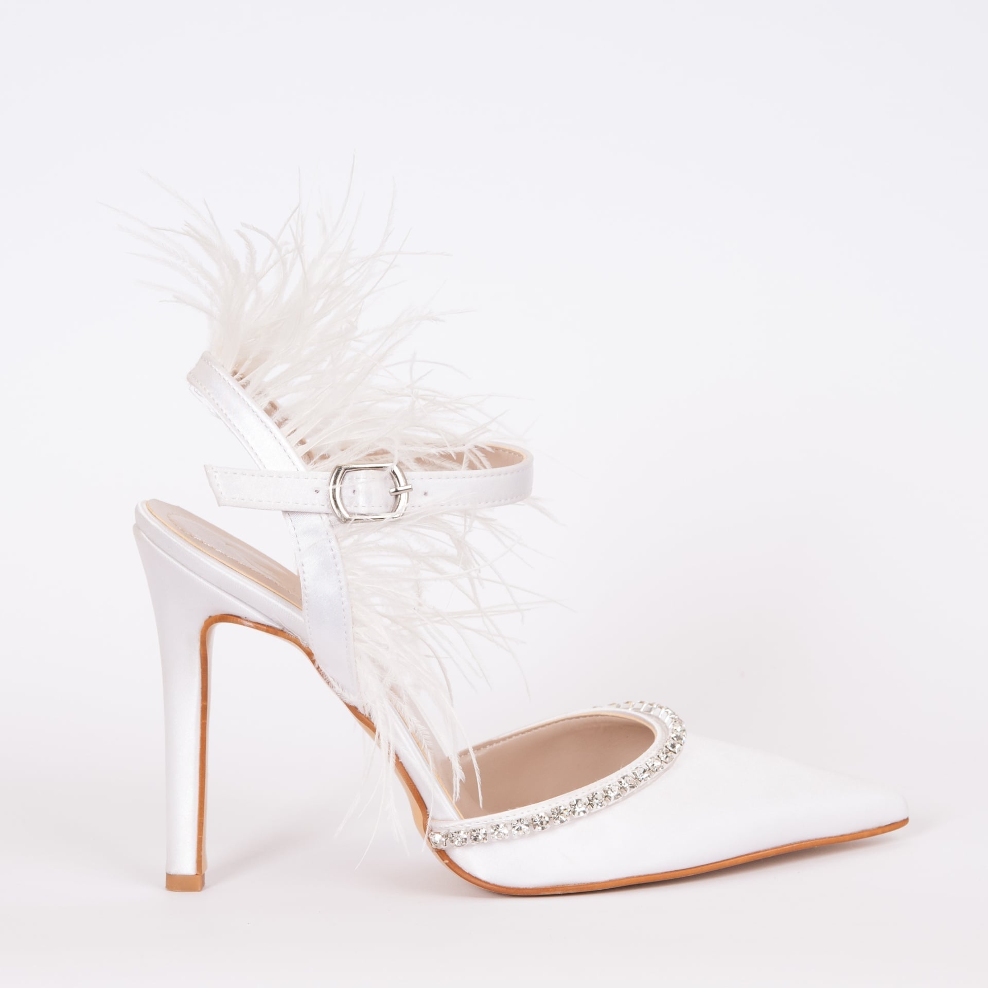 Дамски обувки ANGEL бяло с ток 10 см.