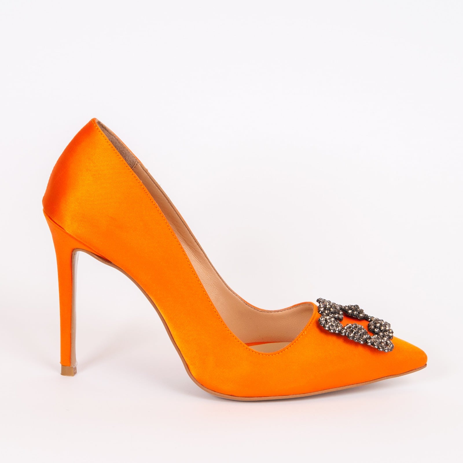 Дамски обувки Маноле оранж сатен с ток 100мм.